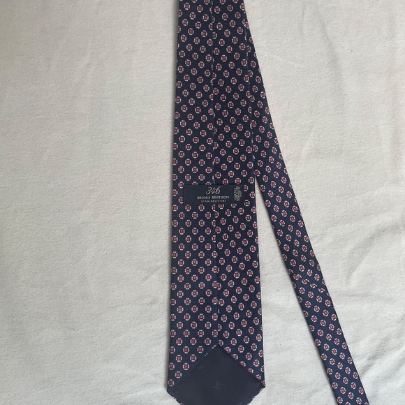 Brooks Brothers Pattern Silk Tie, Made in USA - Picture 3 of 3